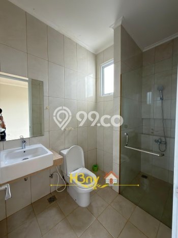 Ready to Use! Premium House LT 128m2 Desain Modern di BSD City Ready to Use! Premium House LT 128m2 Desain Modern di BSD City