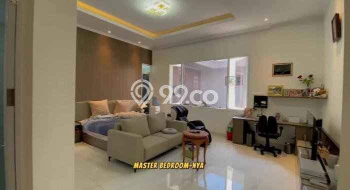 Ready to Use! Premium House LT 911m2 Desain Elegan di Setiabudi Ready to Use! Premium House LT 911m2 Desain Elegan di Setiabudi