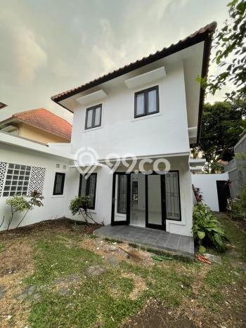 Jual Rumah Mewah Elegan Dengan View Eksklusif di Kota Baru Parahyangan, Bandung Jual Rumah Mewah Elegan Dengan View Eksklusif di Kota Baru Parahyangan, Bandung