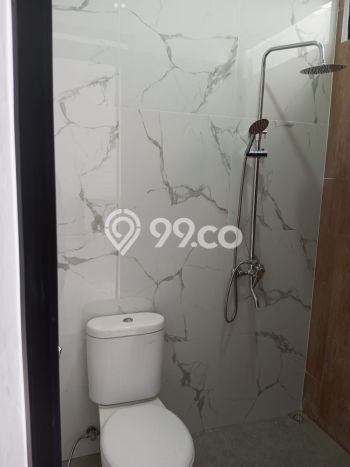 Rumah Minimalis 2 KT LT 90m2 di Taman Kopo Indah Rumah Minimalis 2 KT LT 90m2 di Taman Kopo Indah