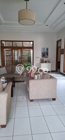 Rumah Luxury Modern Siap Huni di Pasteur Bandung Rumah Luxury Modern Siap Huni di Pasteur Bandung