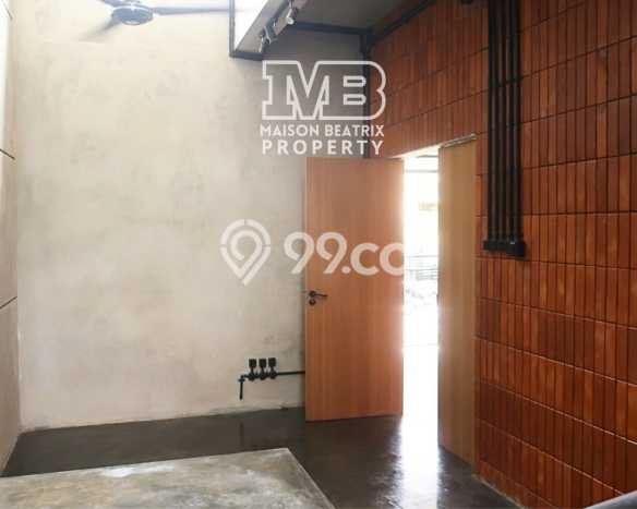 Rumah Modern 3 KT LT 72m2 di BSD Nusaloka Rumah Modern 3 KT LT 72m2 di BSD Nusaloka
