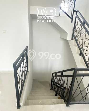 Dijual! Ruko di Jati Asih Bekasi LT 90m2 / LB 140m2 Kawasan Strategis Dijual! Ruko di Jati Asih Bekasi LT 90m2 / LB 140m2 Kawasan Strategis