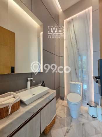 Rumah Elit LB 1400m2 Siap Pakai Desain Elegan di BSD, Tangerang Rumah Elit LB 1400m2 Siap Pakai Desain Elegan di BSD, Tangerang