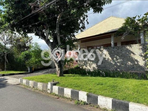 Rumah Modern Cantik 4 KT Siap Huni di Sukawati Rumah Modern Cantik 4 KT Siap Huni di Sukawati