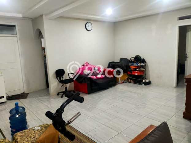Rumah Lingkungan Asri di Kopo, Bandung, LT 148m² Bangunan 150m² Rumah Lingkungan Asri di Kopo, Bandung, LT 148m² Bangunan 150m²