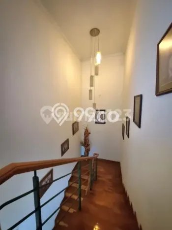 Rumah Elit Modern Siap Huni di mekar wangi Bandung Rumah Elit Modern Siap Huni di mekar wangi Bandung