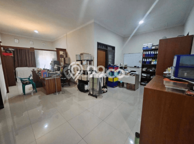 Rumah Luas Asri 3 KT Siap Huni di Taman Holis Indah Bandung Rumah Luas Asri 3 KT Siap Huni di Taman Holis Indah Bandung