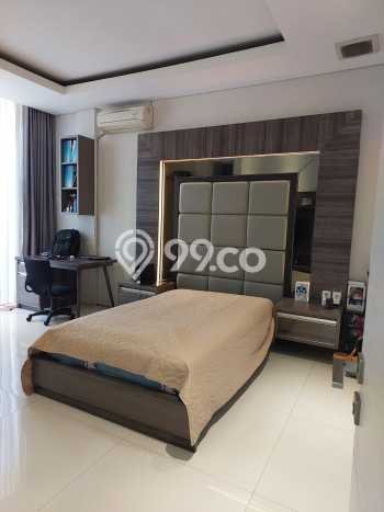 Rumah Elit Modern Siap Huni di Mekar Wangi Bandung Rumah Elit Modern Siap Huni di Mekar Wangi Bandung