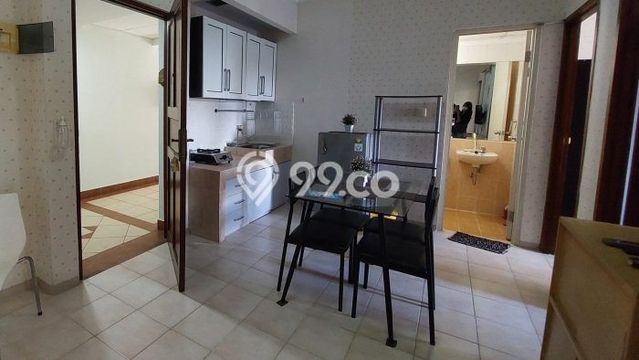 Dijual Apartemen 2 KT & 1 KM di Jakarta Barat Area Strategis Dijual Apartemen 2 KT & 1 KM di Jakarta Barat Area Strategis