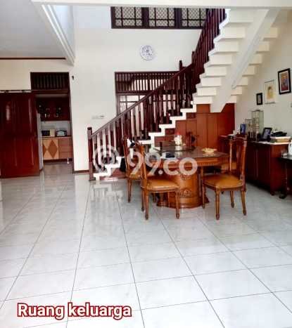 Rumah Luxury Modern Siap Huni di Kedoya Baru Jakarta Barat Rumah Luxury Modern Siap Huni di Kedoya Baru Jakarta Barat