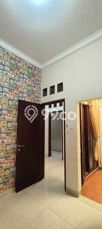 Disewakan! Rumah 4 Kamar Tidur &
4 Kamar Mandi di Pondok Kelapa, Jakarta Timur Disewakan! Rumah 4 Kamar Tidur &
4 Kamar Mandi di Pondok Kelapa, Jakarta Timur