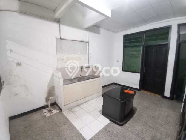 Disewakan Rumah Harga Terjangkau di Rawamangun Jakarta Timur dengan 5 Kamar Tidur Disewakan Rumah Harga Terjangkau di Rawamangun Jakarta Timur dengan 5 Kamar Tidur