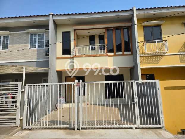 Rumah Strategis Minimalis Lb 200m2 di Kelapa Gading, Jakarta Utara Rumah Strategis Minimalis Lb 200m2 di Kelapa Gading, Jakarta Utara