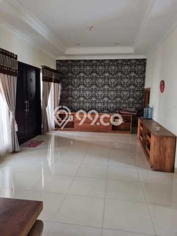 Ready to Use! Premium House LT 276m2 Desain Elegan di Harapan Indah Ready to Use! Premium House LT 276m2 Desain Elegan di Harapan Indah