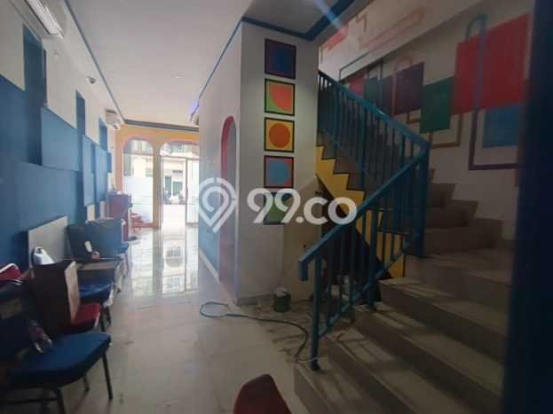 FOR RENT! Ruko di Galaxy Cocok untuk Bisnis 292m2 FOR RENT! Ruko di Galaxy Cocok untuk Bisnis 292m2