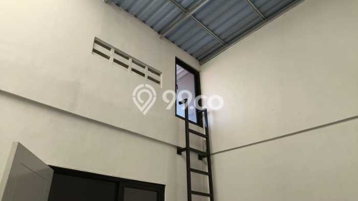 Unit Ruko Dijual di Bekasi LT 57m2 & LB 165m2 Unit Ruko Dijual di Bekasi LT 57m2 & LB 165m2