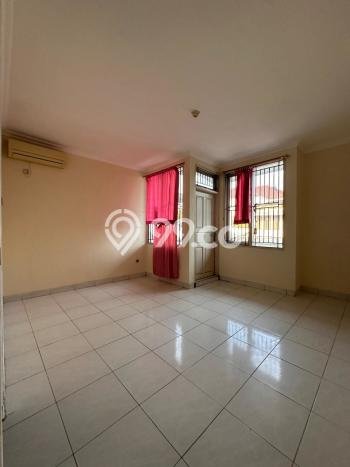 For Sale Rumah 3 Kamar Lokasi Ideal Nyaman dan Strategis di Cakung For Sale Rumah 3 Kamar Lokasi Ideal Nyaman dan Strategis di Cakung