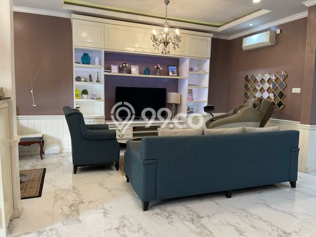 Rumah Elit Modern Tanpa Renovasi di Summarecon Bekasi Bekasi Rumah Elit Modern Tanpa Renovasi di Summarecon Bekasi Bekasi