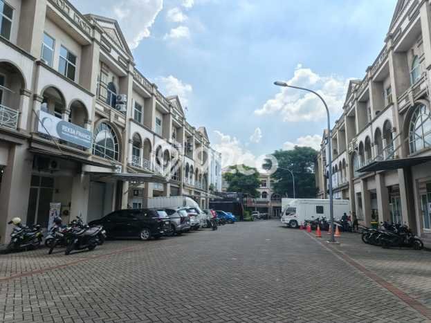 Ruko Bagus Dijual di Galaxy Bekasi Strategis Cocok untuk Kembangkan Bisnis Ruko Bagus Dijual di Galaxy Bekasi Strategis Cocok untuk Kembangkan Bisnis