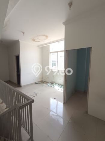 Unit Ruko Dijual di Bekasi LT 45m2 & LB 135m2 Unit Ruko Dijual di Bekasi LT 45m2 & LB 135m2