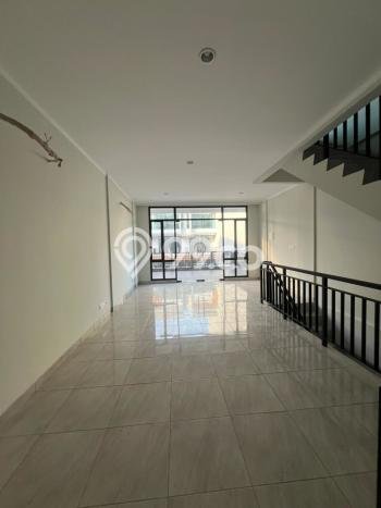 Ruko untuk Disewa di Pusat Bekasi Luas Bangunan 189m2 Ruko untuk Disewa di Pusat Bekasi Luas Bangunan 189m2