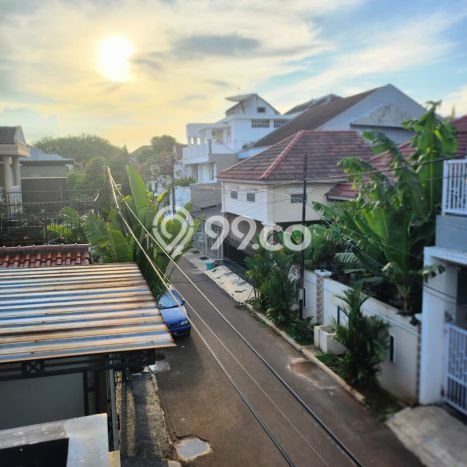 Dijual Cepat Rumah Favorit Siap Huni LB 170m2 di Duren Sawit, Jakarta Timur Dijual Cepat Rumah Favorit Siap Huni LB 170m2 di Duren Sawit, Jakarta Timur
