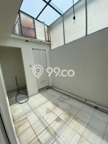 Dijual Rumah Eksklusif 3 KT di Pondok Kelapa, Jakarta Timur Dijual Rumah Eksklusif 3 KT di Pondok Kelapa, Jakarta Timur