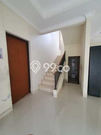 Jual Rumah Luas Elegan Dengan View Cantik di Harapan Indah, Bekasi Jual Rumah Luas Elegan Dengan View Cantik di Harapan Indah, Bekasi