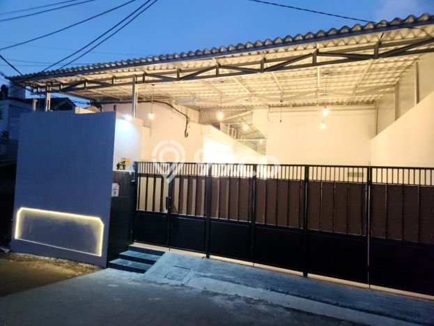 Rumah Kost Dijual di Depok I Depok Luas 420m2 Rumah Kost Dijual di Depok I Depok Luas 420m2