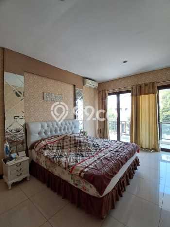 Dijual Rumah Mewah Megah Dengan View Cantik di harapan indah, Bekasi Dijual Rumah Mewah Megah Dengan View Cantik di harapan indah, Bekasi