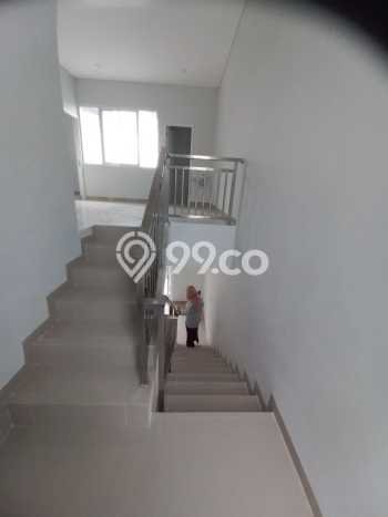 Jual Rumah Bagus Siap Huni LB 150m2 di Ciputat, Tangerang Selatan Jual Rumah Bagus Siap Huni LB 150m2 di Ciputat, Tangerang Selatan