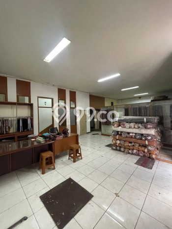 Area Ramai! Ruko Dijual di Andir untuk Bisnis Luas Bangunan 260m2 Area Ramai! Ruko Dijual di Andir untuk Bisnis Luas Bangunan 260m2