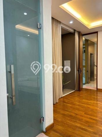 Jual Rumah Mewah Megah Dengan View Cantik di Gading Serpong, Tangerang Jual Rumah Mewah Megah Dengan View Cantik di Gading Serpong, Tangerang