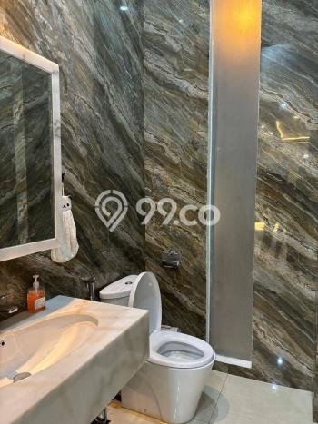 Jual Rumah Mewah Megah Dengan View Cantik di Gading Serpong, Tangerang Jual Rumah Mewah Megah Dengan View Cantik di Gading Serpong, Tangerang