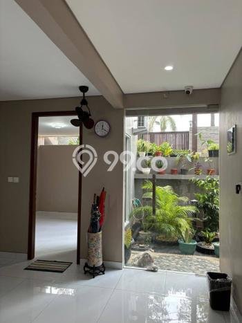 Jual Rumah Mewah Megah Dengan View Cantik di Gading Serpong, Tangerang Jual Rumah Mewah Megah Dengan View Cantik di Gading Serpong, Tangerang