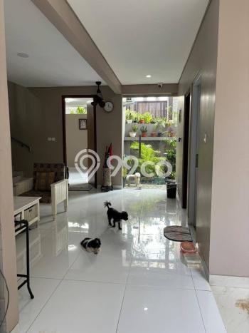 Jual Rumah Mewah Megah Dengan View Cantik di Gading Serpong, Tangerang Jual Rumah Mewah Megah Dengan View Cantik di Gading Serpong, Tangerang