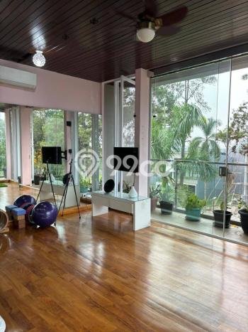 Jual Rumah Mewah Megah Dengan View Cantik di Gading Serpong, Tangerang Jual Rumah Mewah Megah Dengan View Cantik di Gading Serpong, Tangerang