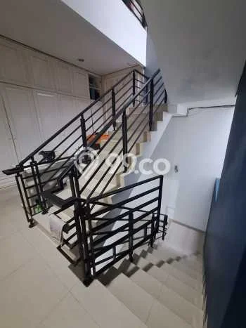 Rumah Elit Modern Tanpa Renovasi di Pluit Jakarta Utara Rumah Elit Modern Tanpa Renovasi di Pluit Jakarta Utara