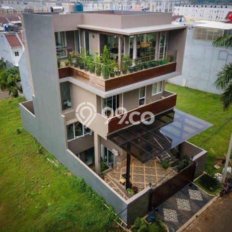 Jual Rumah Mewah Megah Dengan View Cantik di Gading Serpong, Tangerang Jual Rumah Mewah Megah Dengan View Cantik di Gading Serpong, Tangerang