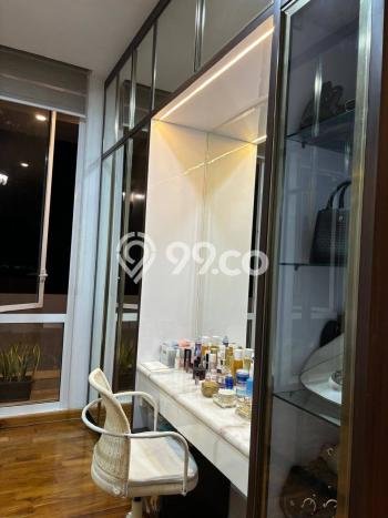 Jual Rumah Mewah Megah Dengan View Cantik di Gading Serpong, Tangerang Jual Rumah Mewah Megah Dengan View Cantik di Gading Serpong, Tangerang