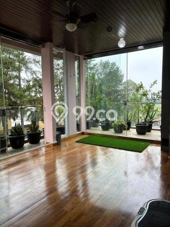Jual Rumah Mewah Megah Dengan View Cantik di Gading Serpong, Tangerang Jual Rumah Mewah Megah Dengan View Cantik di Gading Serpong, Tangerang
