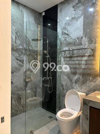 Jual Rumah Mewah Megah Dengan View Cantik di Gading Serpong, Tangerang Jual Rumah Mewah Megah Dengan View Cantik di Gading Serpong, Tangerang