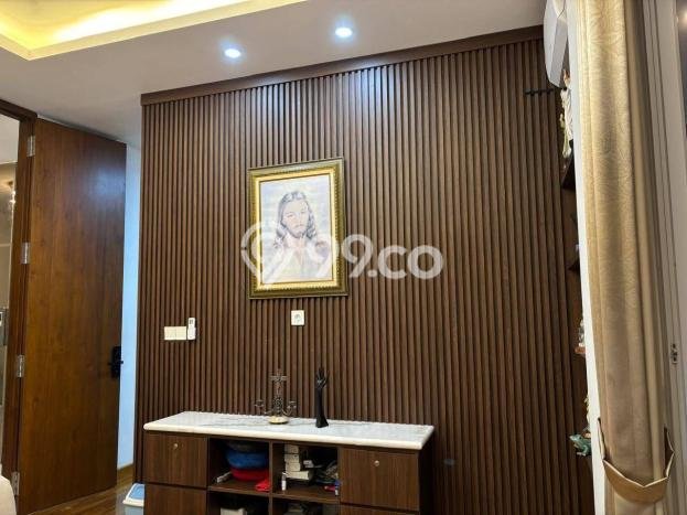 Jual Rumah Mewah Megah Dengan View Cantik di Gading Serpong, Tangerang Jual Rumah Mewah Megah Dengan View Cantik di Gading Serpong, Tangerang