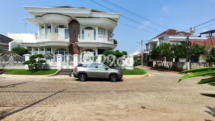 Dijual Rumah Premium dengan Fasilitas Sekitar Lengkap di Tanjung Karang Pusat, Bandar Lampung Dijual Rumah Premium dengan Fasilitas Sekitar Lengkap di Tanjung Karang Pusat, Bandar Lampung
