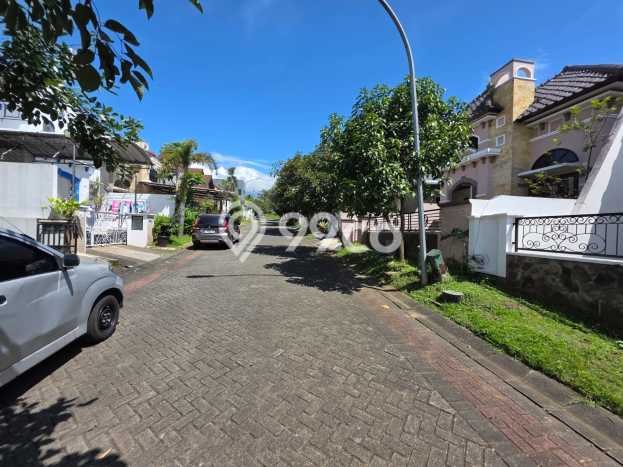 Dijual Rumah Eksklusif 3 KT di Villa Puncak Tidar, Malang Dijual Rumah Eksklusif 3 KT di Villa Puncak Tidar, Malang