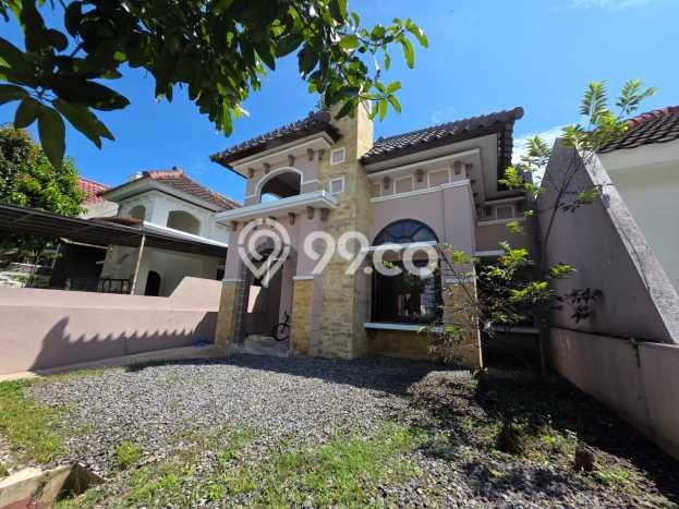 Dijual Rumah Eksklusif 3 KT di Villa Puncak Tidar, Malang Dijual Rumah Eksklusif 3 KT di Villa Puncak Tidar, Malang