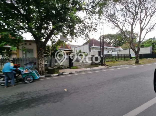 Rumah Cantik Siap Pakai Di Klojen Luas 500m2 Aman Rumah Cantik Siap Pakai Di Klojen Luas 500m2 Aman