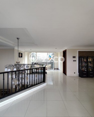 For Sale! Premium House LT 324m2 Desain Elegan di Soekarno Hatta For Sale! Premium House LT 324m2 Desain Elegan di Soekarno Hatta