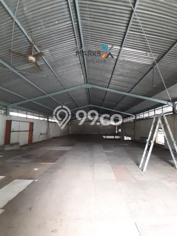 Gudang Dijual di Singosari LT 3930m2, LB 2000m2 untuk Investasi Gudang Dijual di Singosari LT 3930m2, LB 2000m2 untuk Investasi